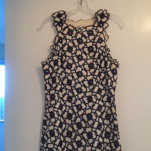 Vintage flower patch like macrame style